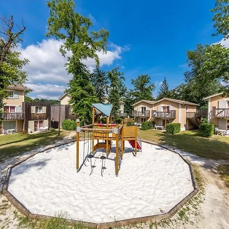 Le Domaine Du Golf Dalbret 3*